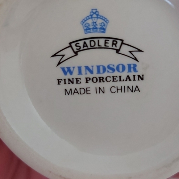 Vintage Sadler Creamer and Open Sugar. - Picture 4 of 4